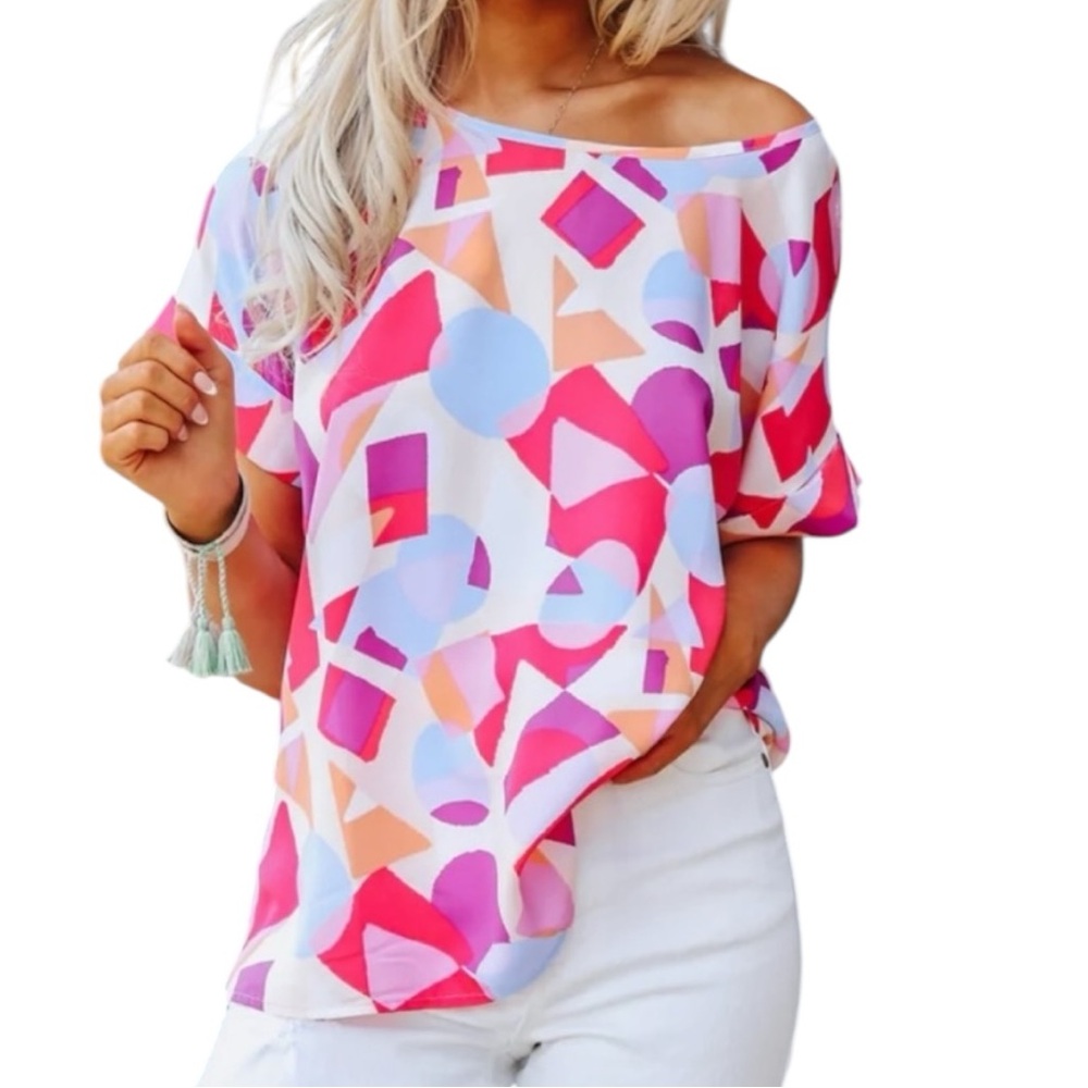 Entro Pink and Red Graphic Short Sleeve Blouse‎ Geometric Rolled Cuff Sleeves